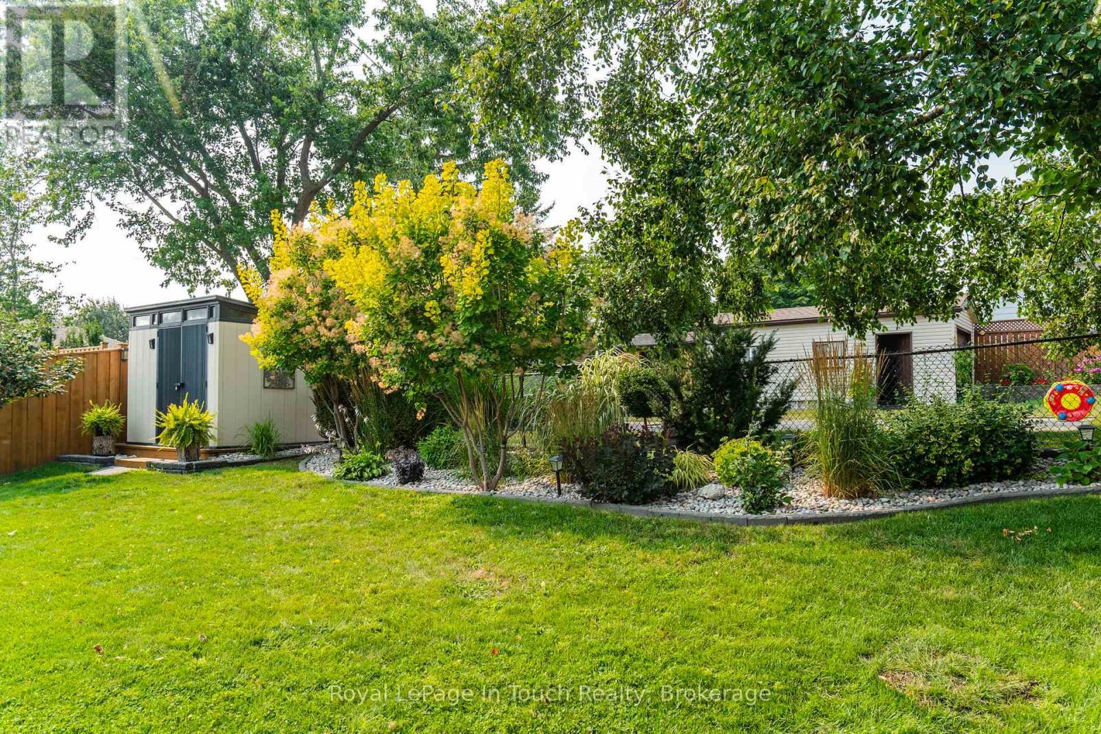 












362 GALLOWAY BOULEVARD

,
Midland,




Ontario
L4R5B2


