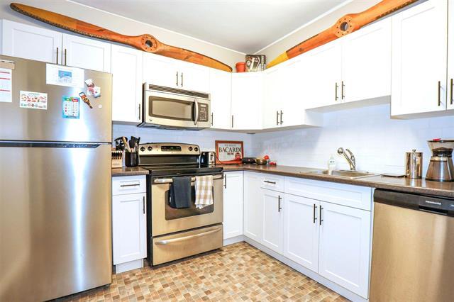 









71


Roslyn

RD, 509,
Winnipeg,




MB
R3L 0G2

