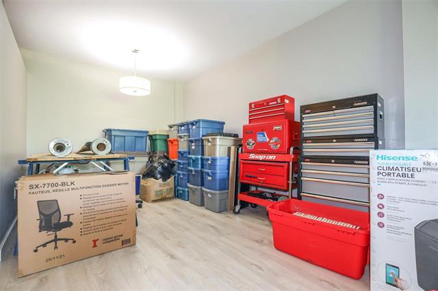 









71


Roslyn

RD, 509,
Winnipeg,




MB
R3L 0G2

