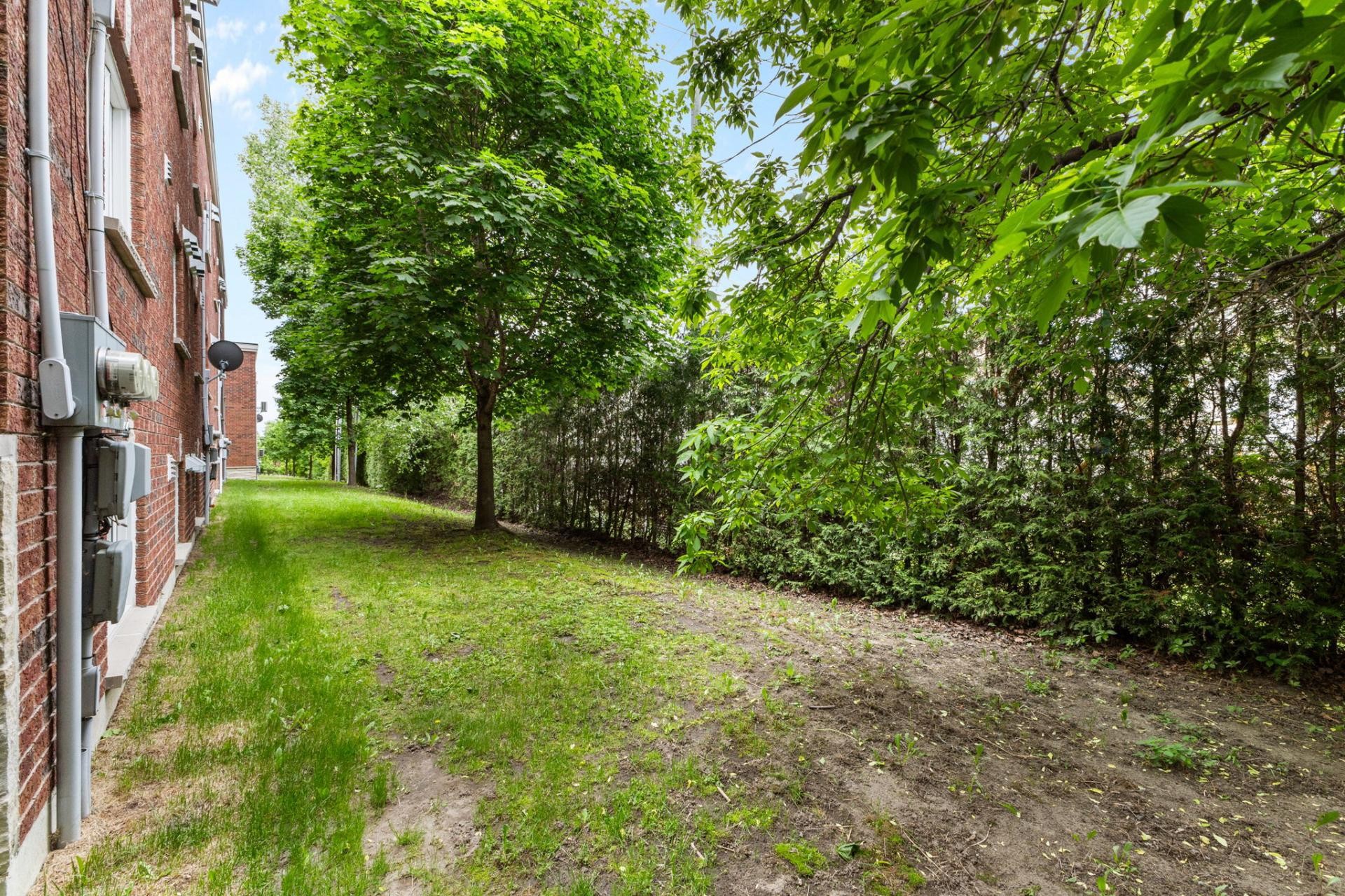 









857


Boul. de la Cité

, 2,
Gatineau (Gatineau),




QC
J8R0G2

