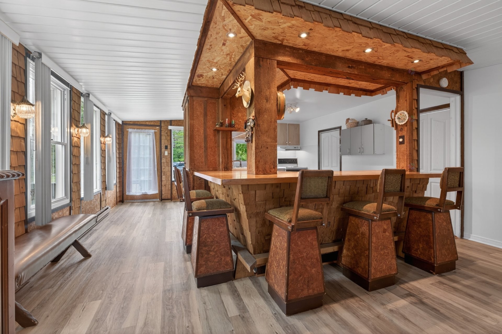 









2908


Ch. St-Come

,
Notre-Dame-de-la-Merci,




QC
J0T2A0


