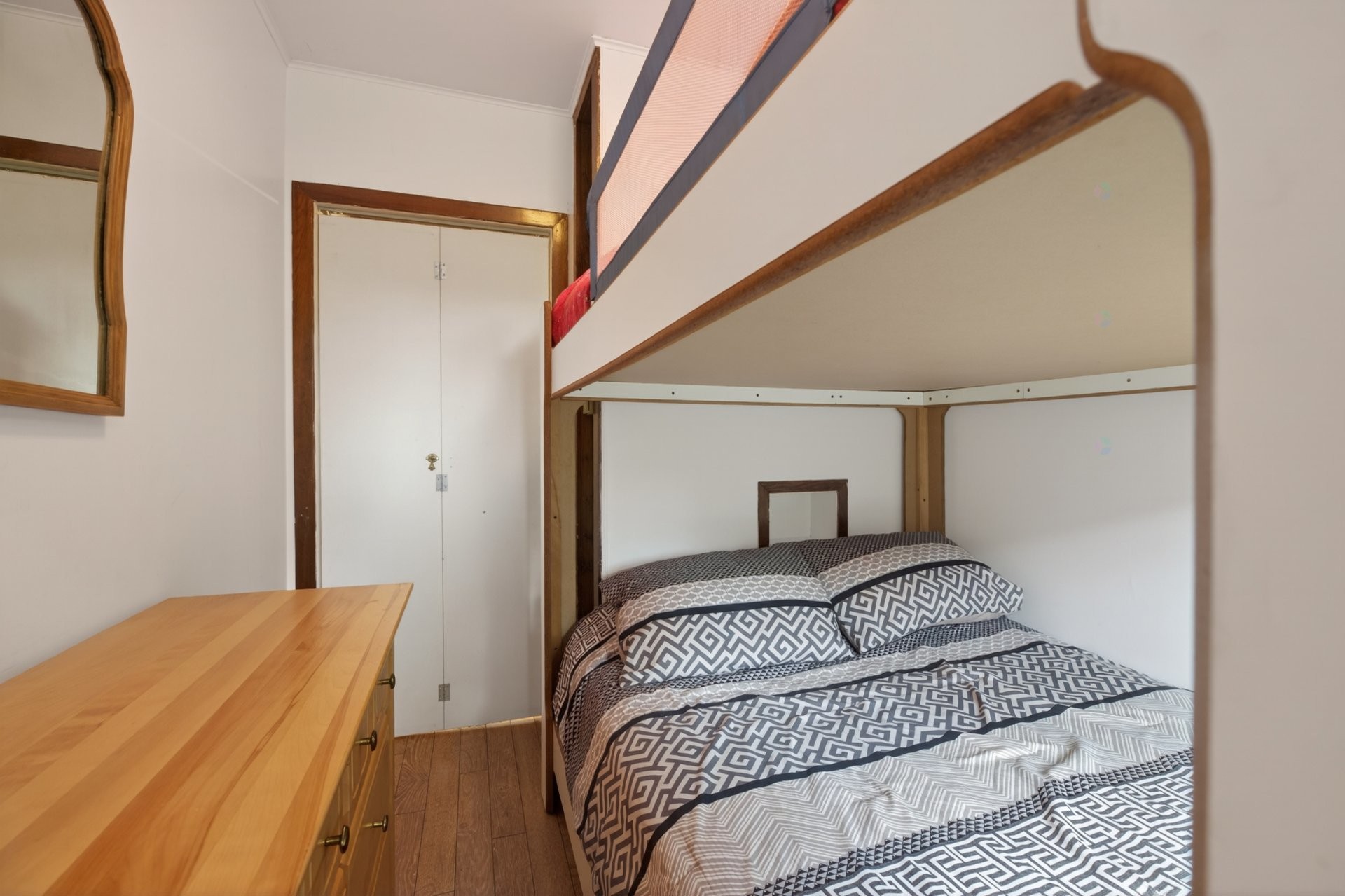 









2908


Ch. St-Come

,
Notre-Dame-de-la-Merci,




QC
J0T2A0

