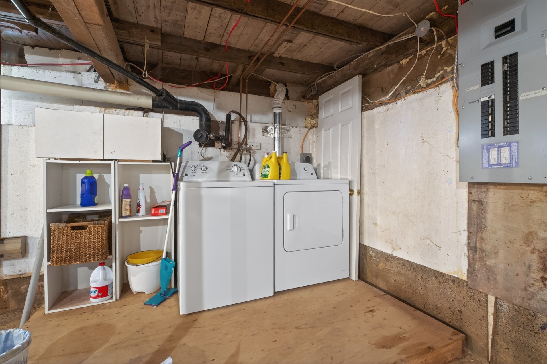 









2908


Ch. St-Come

,
Notre-Dame-de-la-Merci,




QC
J0T2A0


