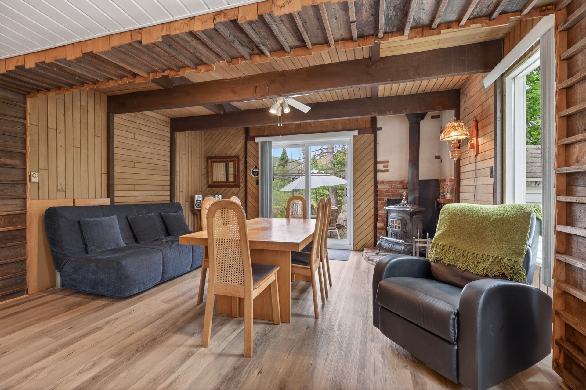 









2908


Ch. St-Come

,
Notre-Dame-de-la-Merci,




QC
J0T2A0


