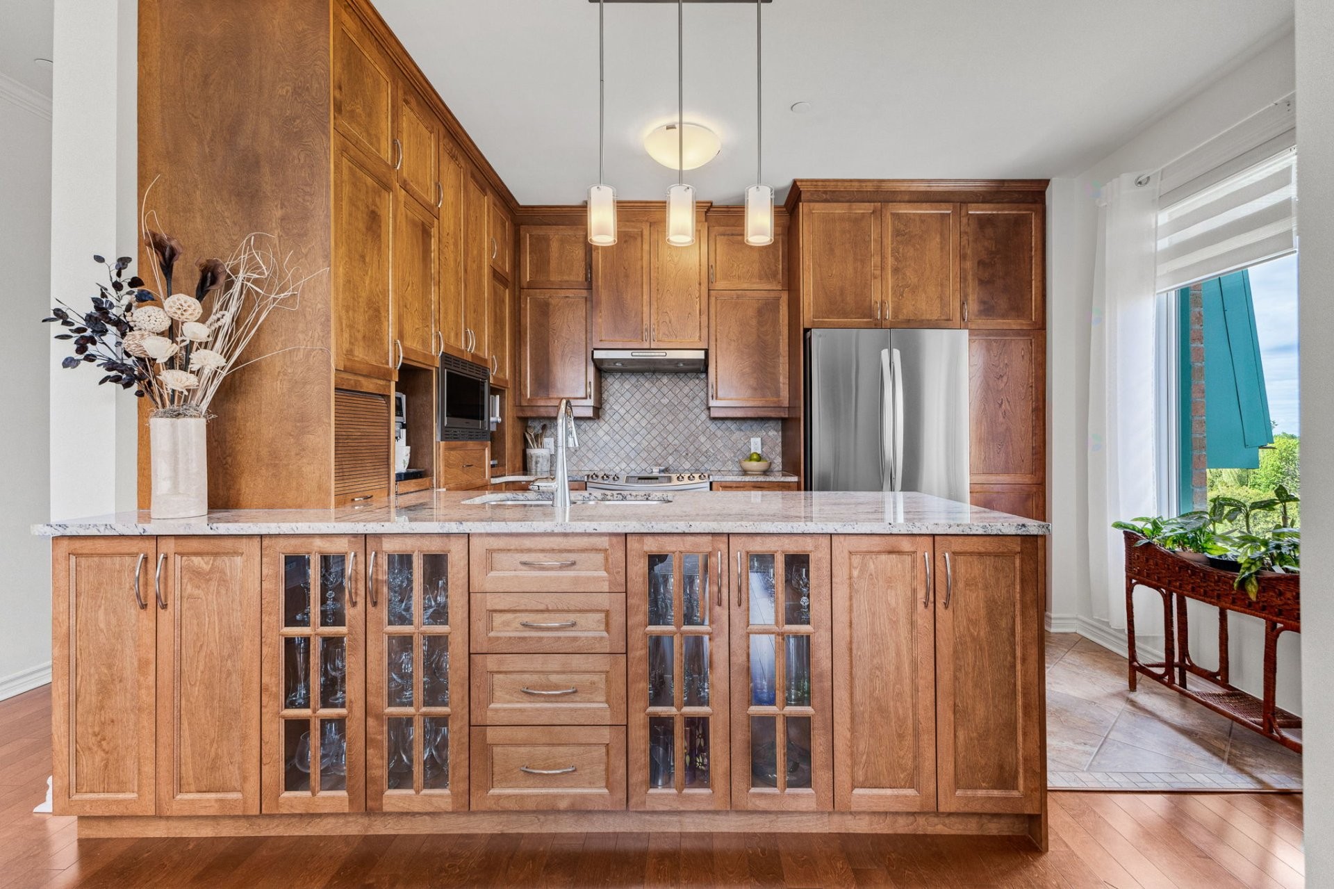 









1180


Ch. d'Aylmer

, 706,
Gatineau (Aylmer),




QC
J9H0G5

