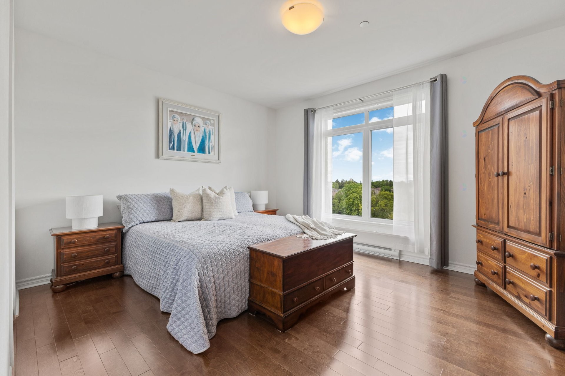 









1180


Ch. d'Aylmer

, 706,
Gatineau (Aylmer),




QC
J9H0G5

