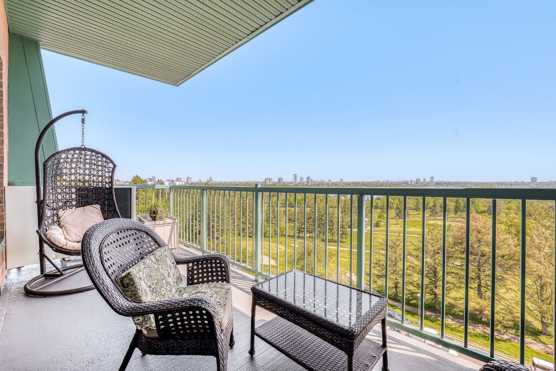 









1180


Ch. d'Aylmer

, 706,
Gatineau (Aylmer),




QC
J9H0G5

