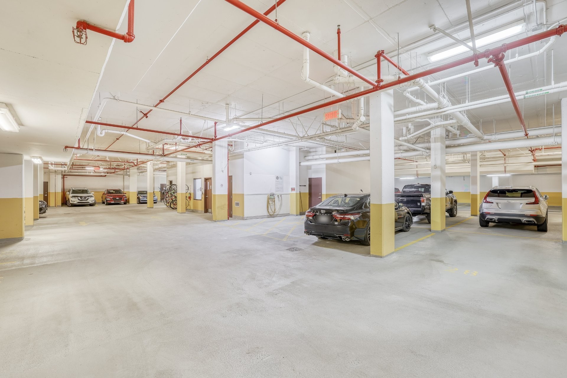 









1180


Ch. d'Aylmer

, 706,
Gatineau (Aylmer),




QC
J9H0G5


