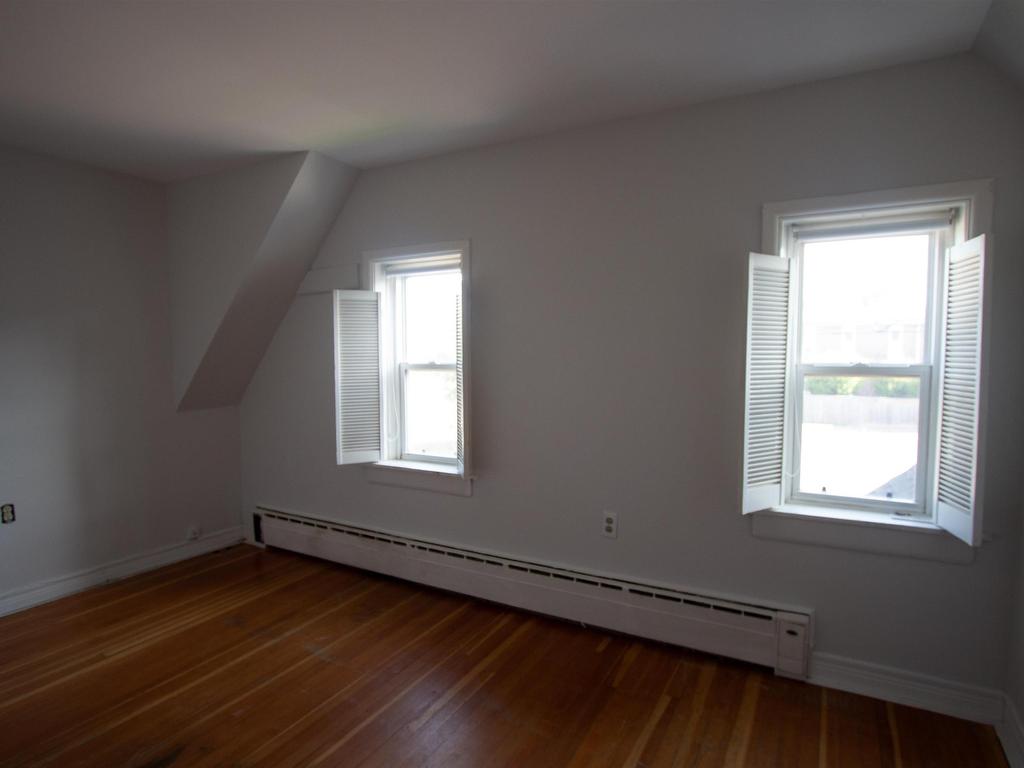 












288 Notre Dame Street

,
Summerside,




PE
C1N 1S3

