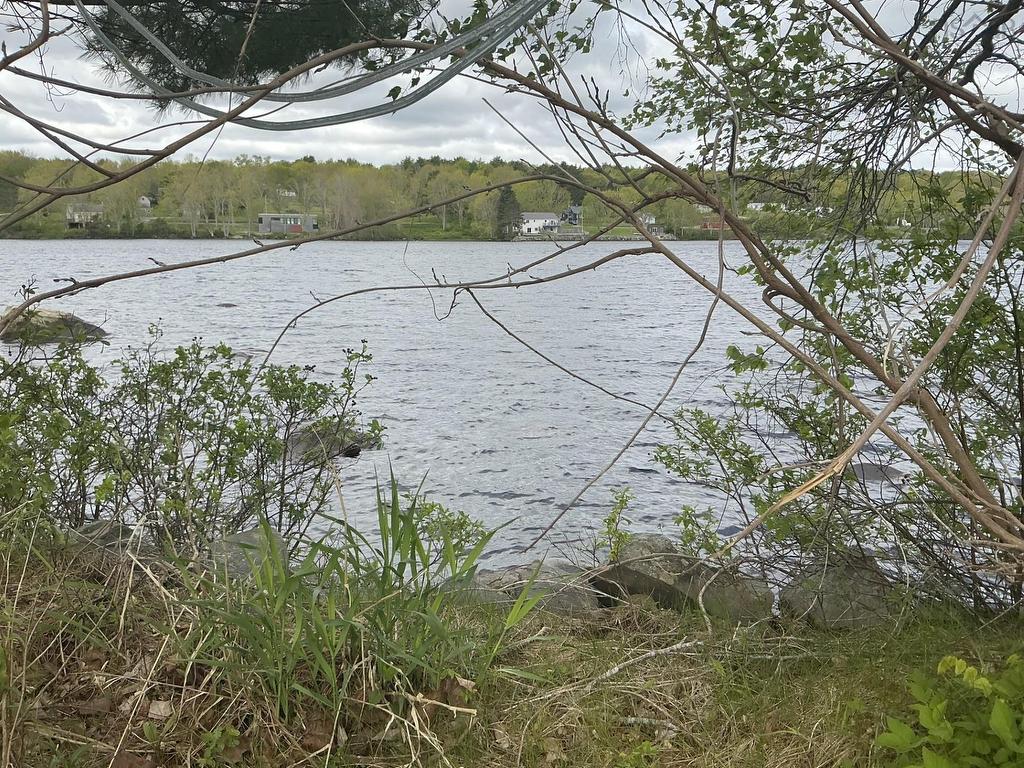 












102 Highway 8

,
Milton,




NS
B0J 1H0

