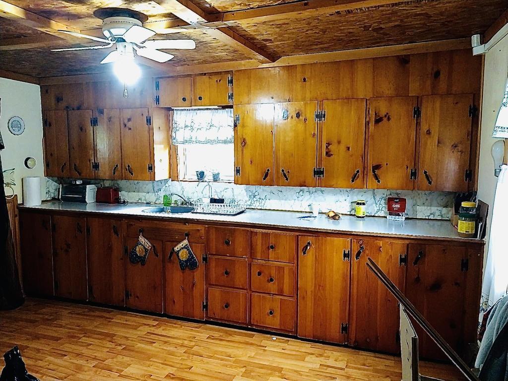 












102 Highway 8

,
Milton,




NS
B0J 1H0

