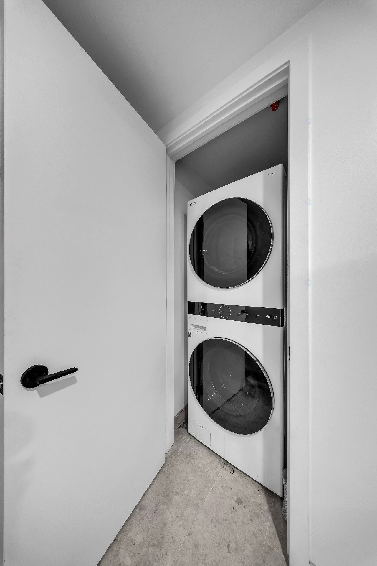 









1245


Rue De Bleury

, 5106,
Montréal (Ville-Marie),




QC
H3B0C2

