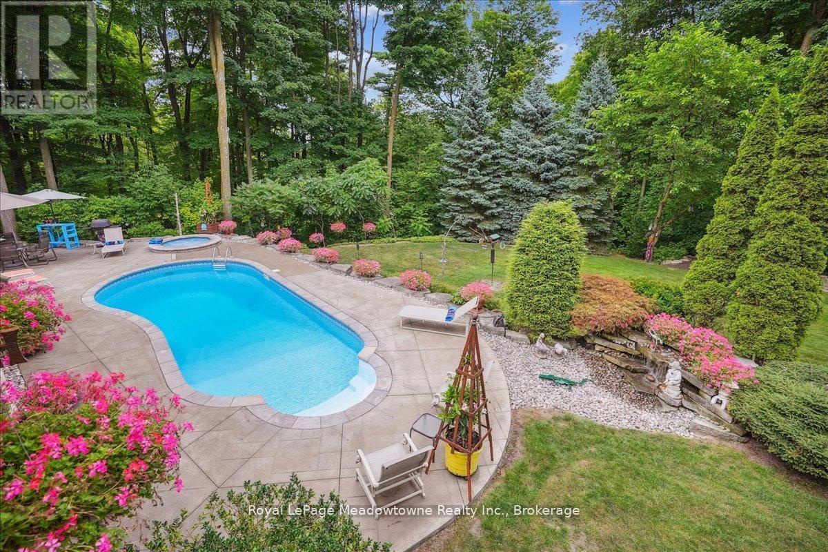 












5590 STEELES AVENUE W

,
Milton,




Ontario
L9E0R5

