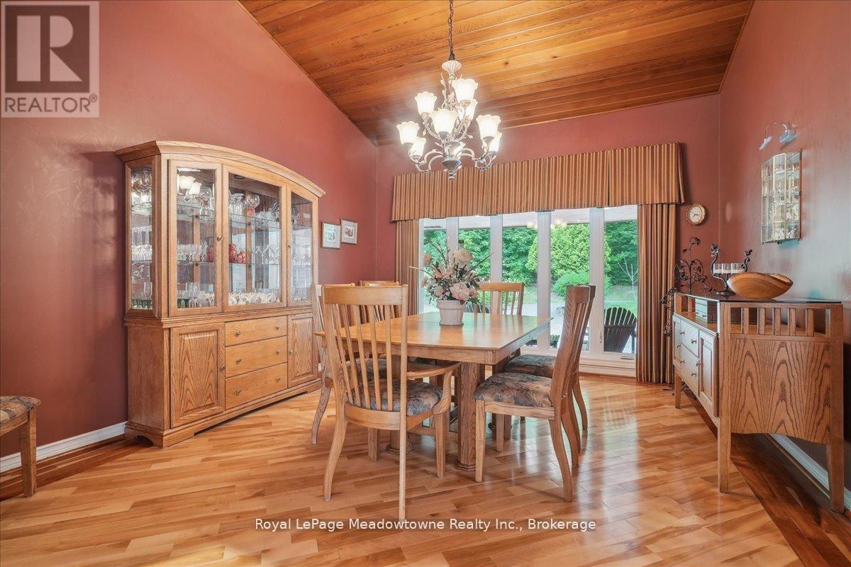 












5590 STEELES AVENUE W

,
Milton,




Ontario
L9E0R5

