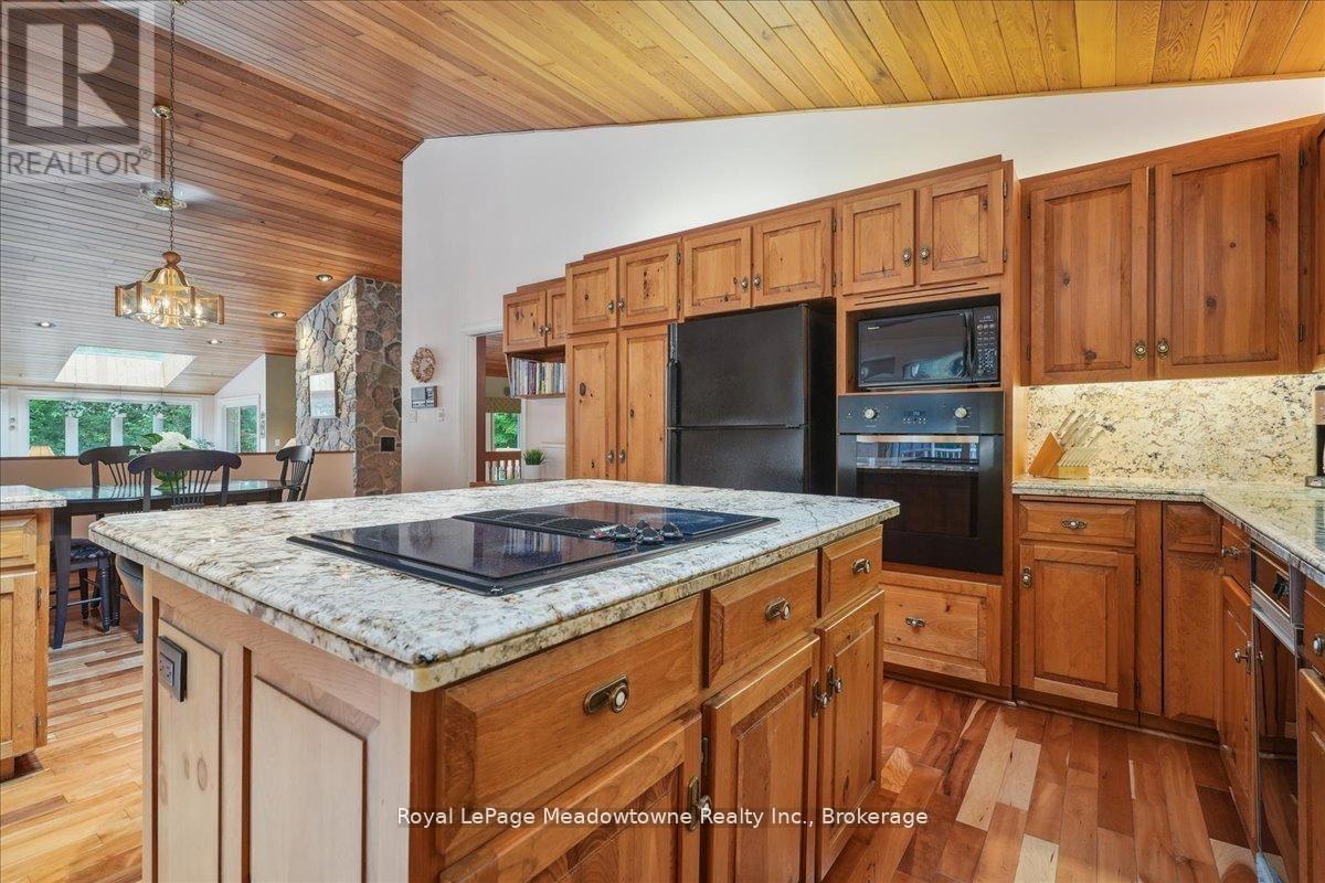 












5590 STEELES AVENUE W

,
Milton,




Ontario
L9E0R5

