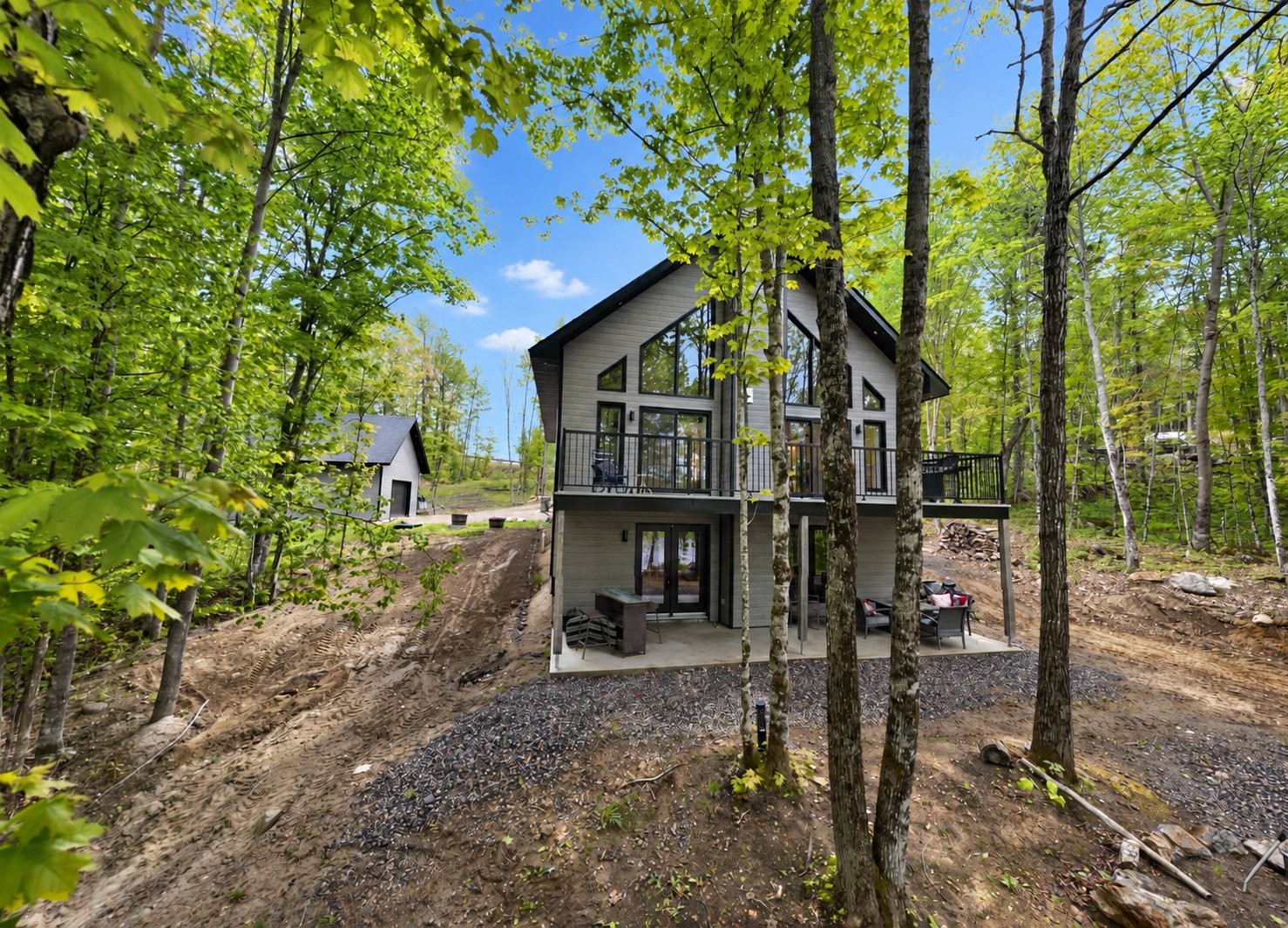 









4


Ch. des Contes

,
Notre-Dame-de-Pontmain,




QC
J0W1S0

