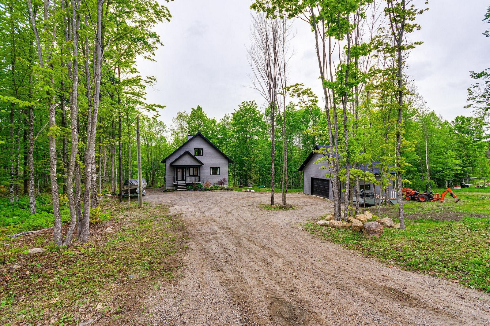









4


Ch. des Contes

,
Notre-Dame-de-Pontmain,




QC
J0W1S0

