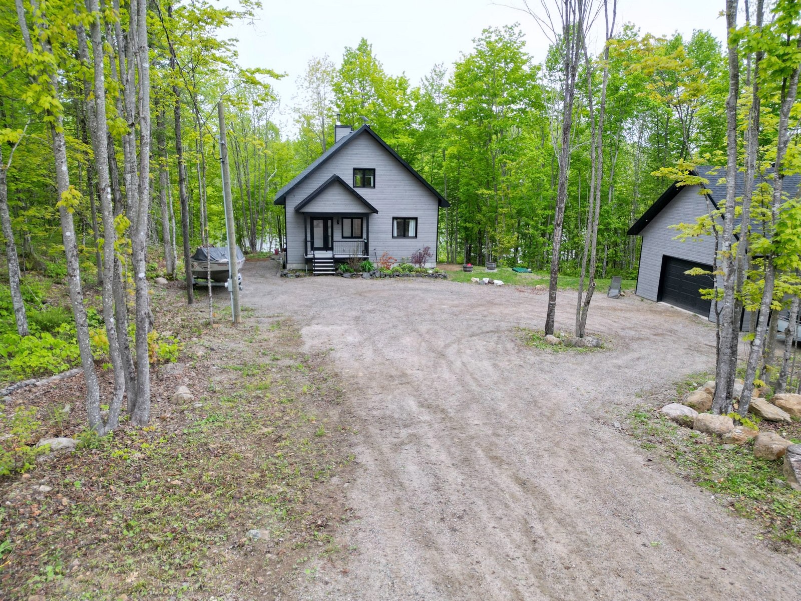 









4


Ch. des Contes

,
Notre-Dame-de-Pontmain,




QC
J0W1S0

