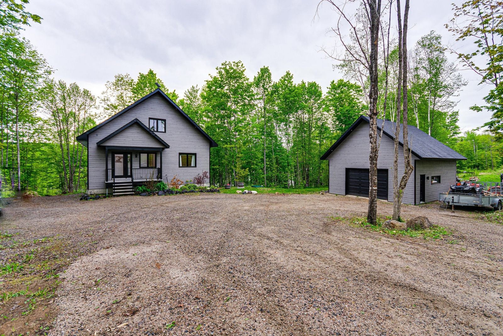 









4


Ch. des Contes

,
Notre-Dame-de-Pontmain,




QC
J0W1S0


