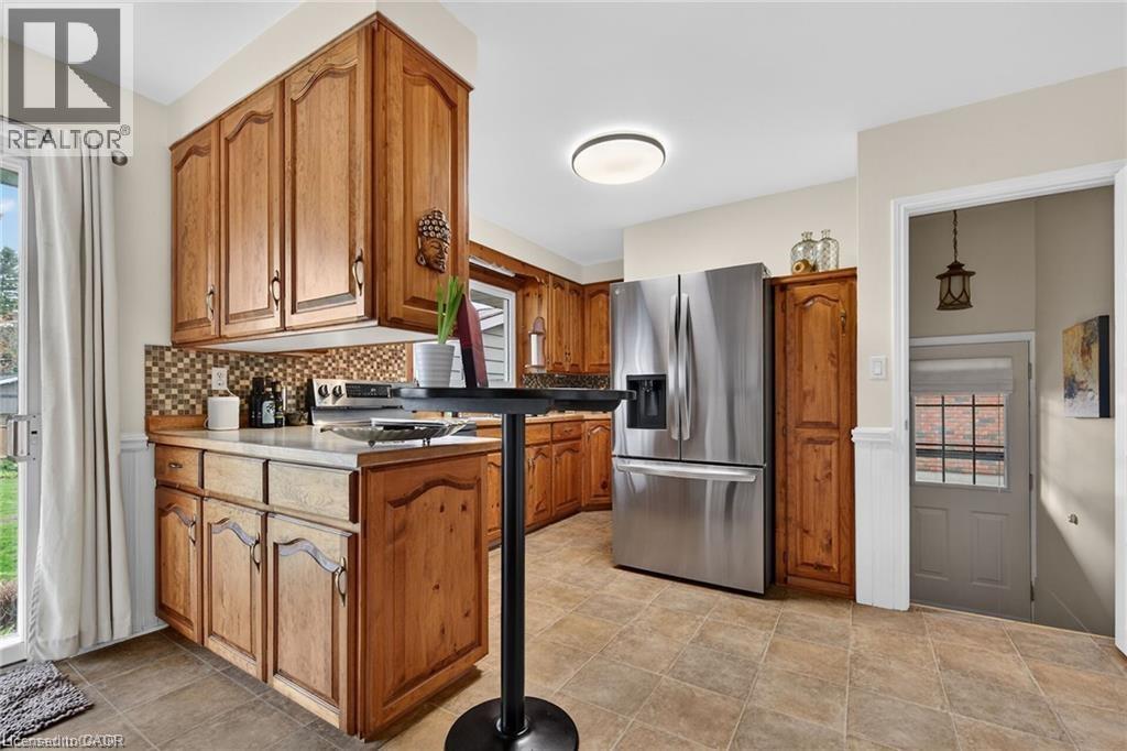 












7 CORAL Drive

,
St. Catharines,




Ontario
L2N3R4

