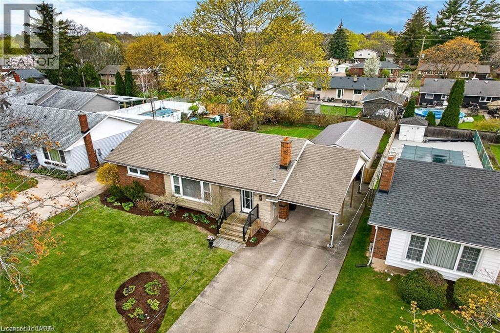 












7 CORAL Drive

,
St. Catharines,




Ontario
L2N3R4

