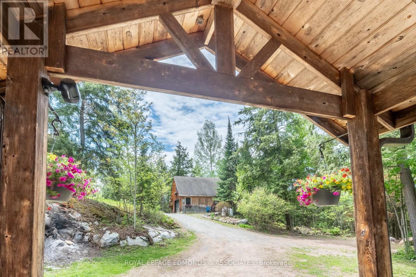 












135B BLESKI ROAD

,
Madawaska Valley,




Ontario
K0J1B0

