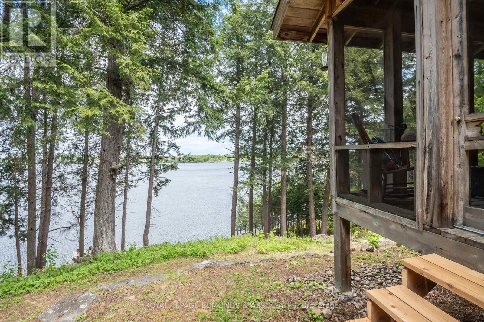 












135B BLESKI ROAD

,
Madawaska Valley,




Ontario
K0J1B0

