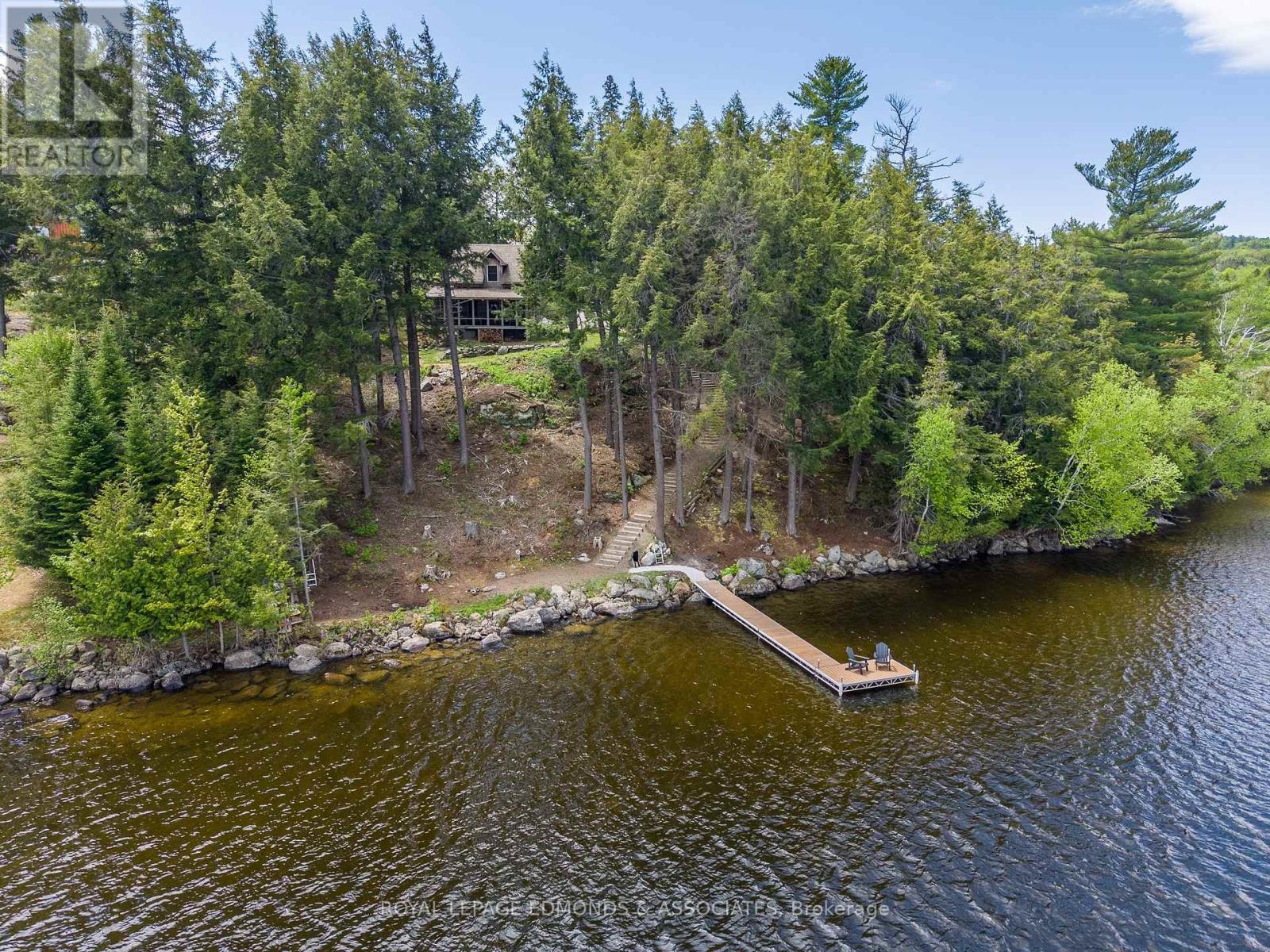 












135B BLESKI ROAD

,
Madawaska Valley,




Ontario
K0J1B0

