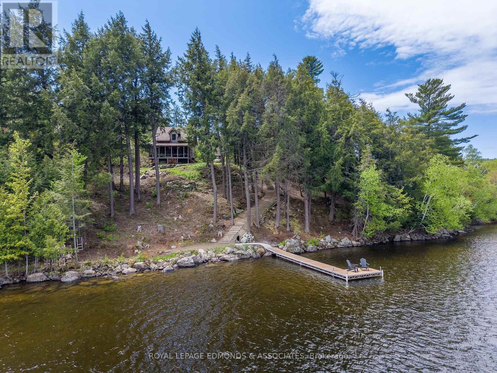 












135B BLESKI ROAD

,
Madawaska Valley,




Ontario
K0J1B0


