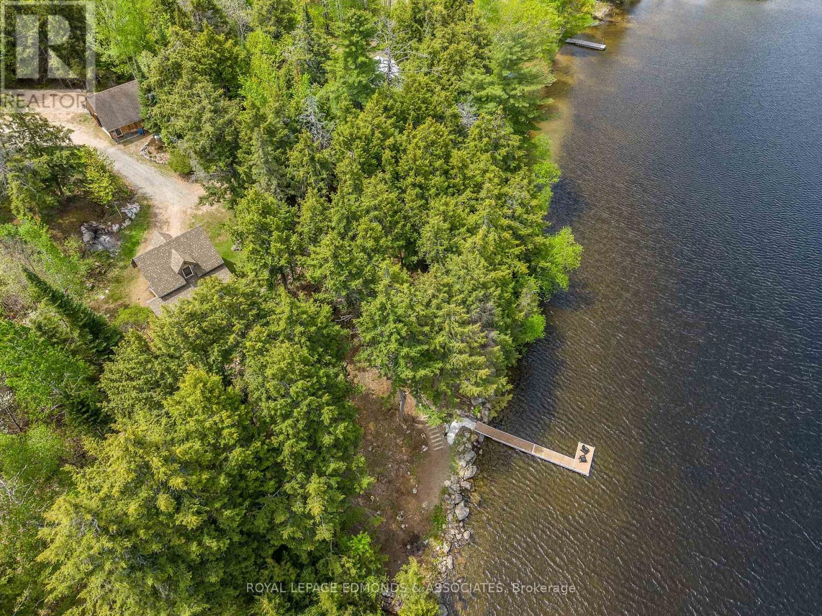












135B BLESKI ROAD

,
Madawaska Valley,




Ontario
K0J1B0

