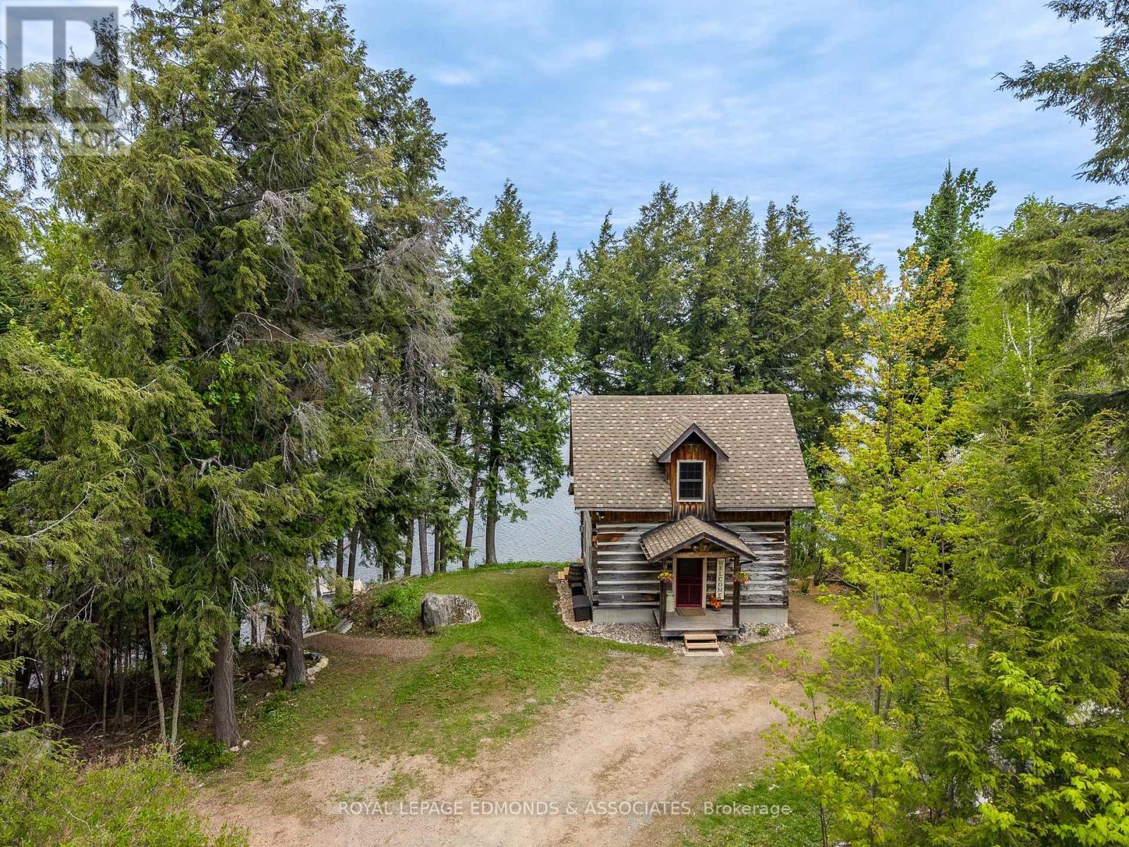 












135B BLESKI ROAD

,
Madawaska Valley,




Ontario
K0J1B0

