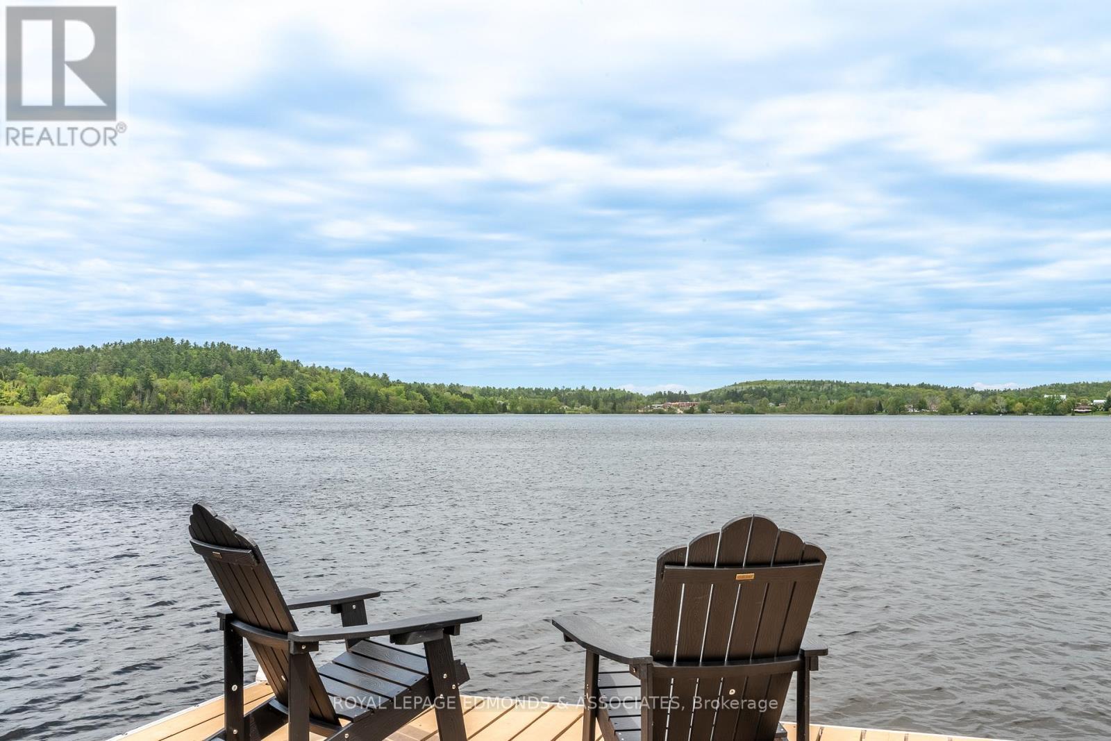 












135B BLESKI ROAD

,
Madawaska Valley,




Ontario
K0J1B0

