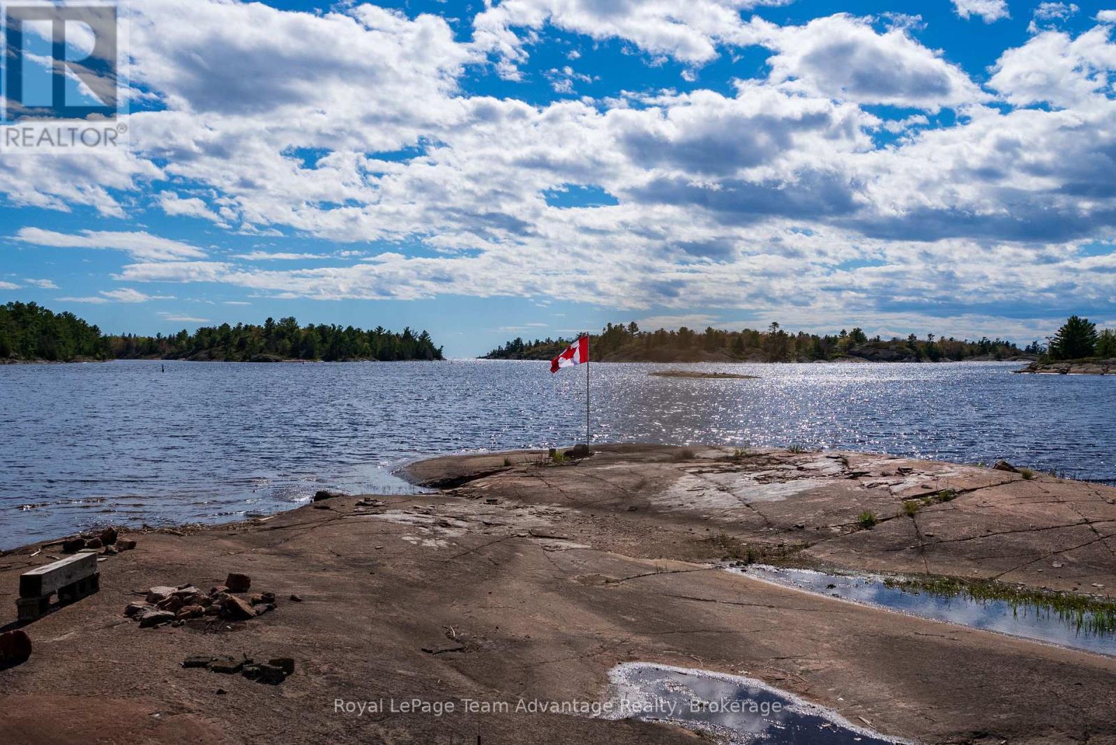 












2420 RIVERSIDE (BRITT) DRIVE

,
Parry Sound Remote Area (Henvey),




Ontario
P0G1A0


