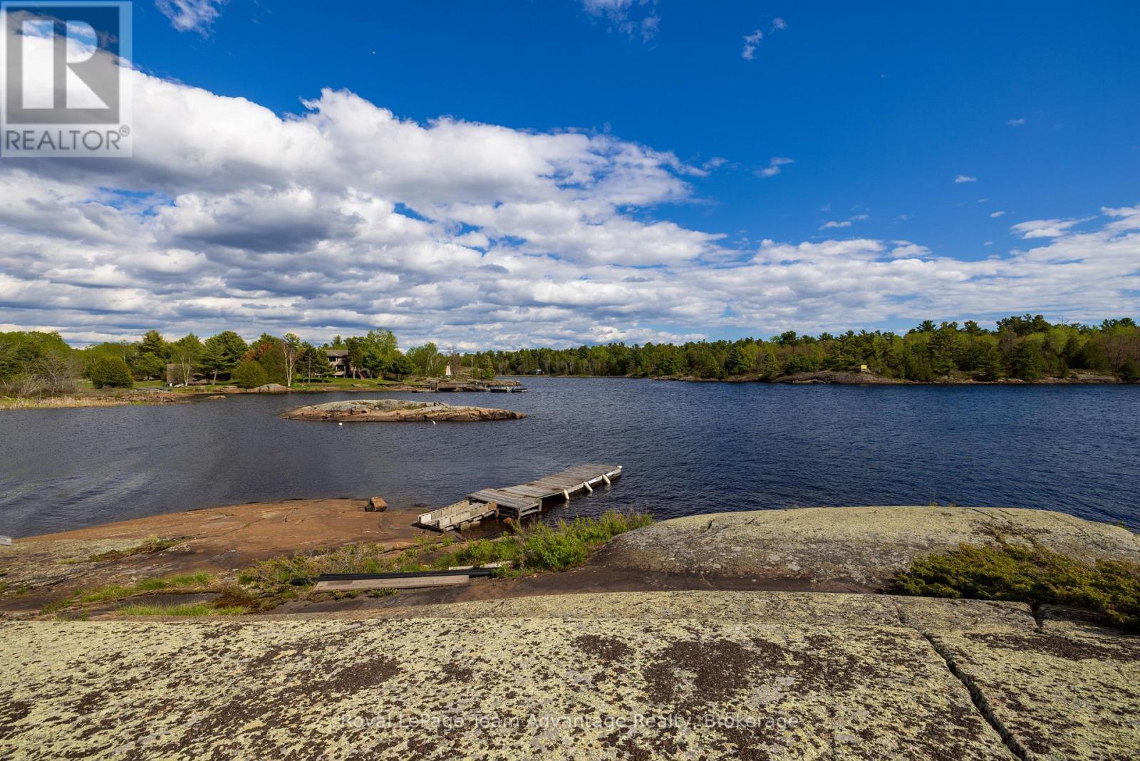 












2420 RIVERSIDE (BRITT) DRIVE

,
Parry Sound Remote Area (Henvey),




Ontario
P0G1A0

