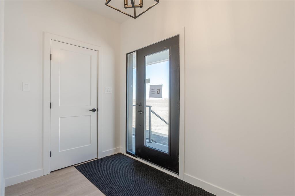 












5 Black Currant Crescent

,
Steinbach,




Manitoba
R5G1M5


