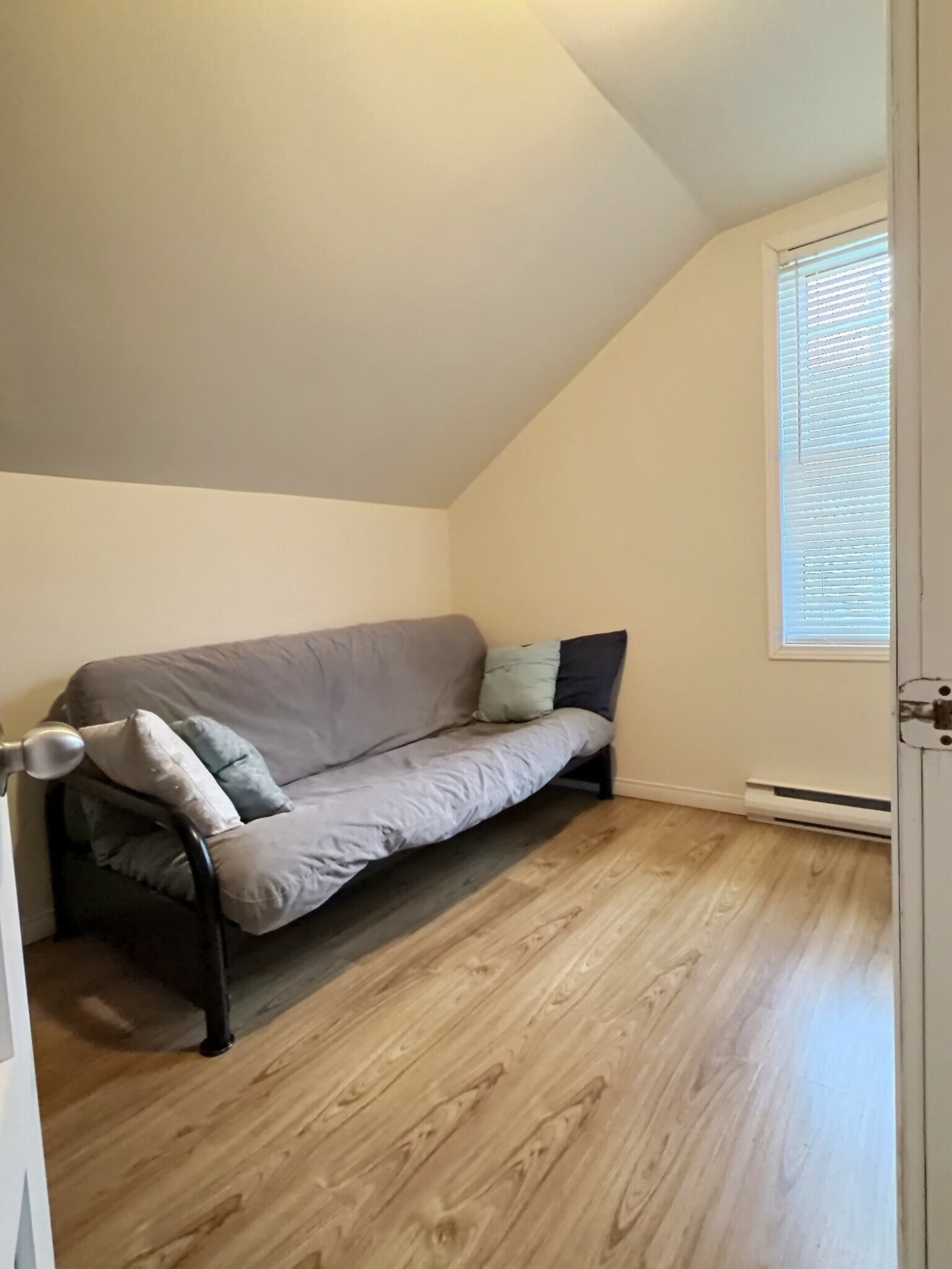 









27


Rue Principale S.

,
Saint-Eugène-de-Guigues,




QC
J0Z3L0

