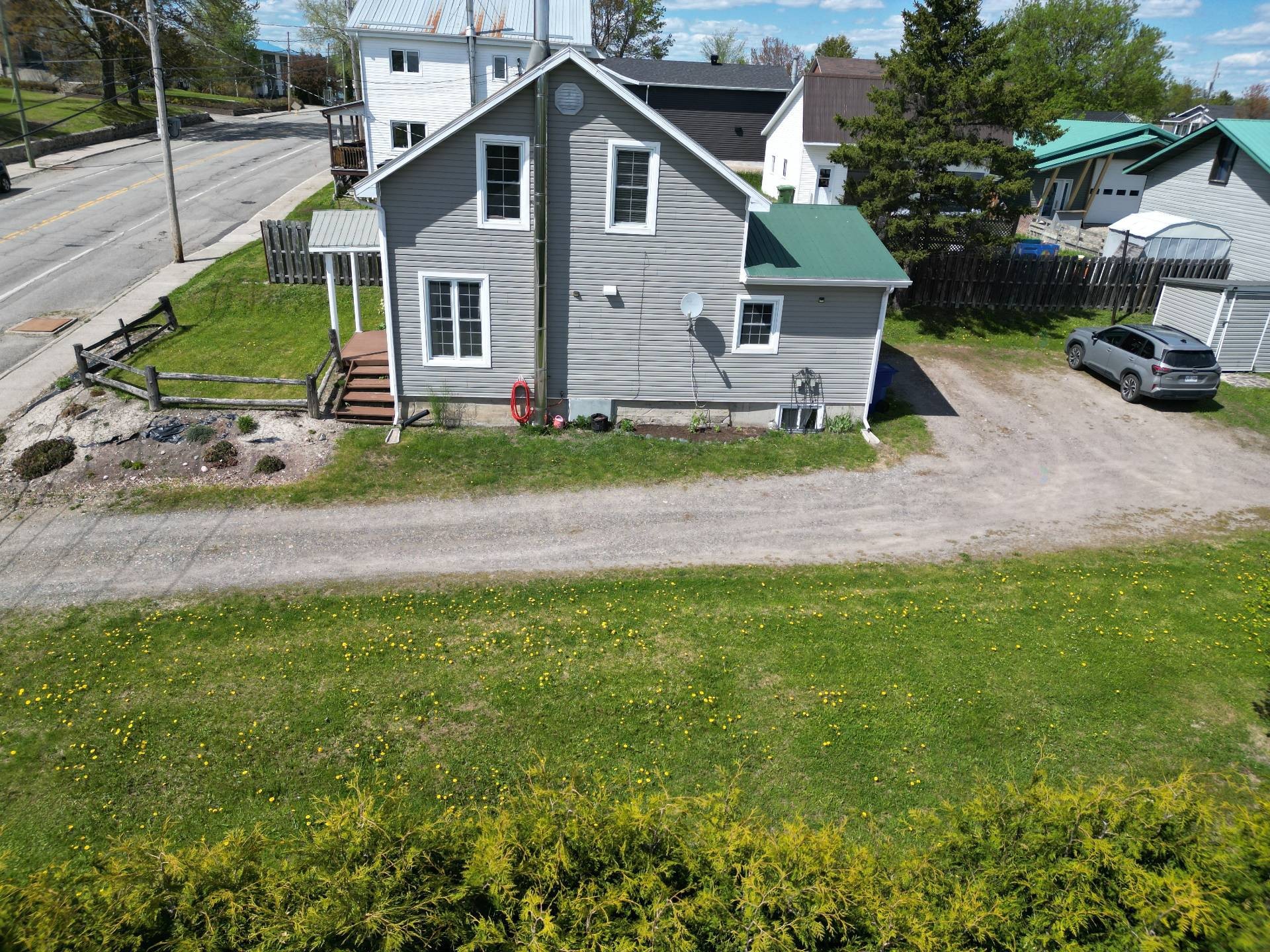 









27


Rue Principale S.

,
Saint-Eugène-de-Guigues,




QC
J0Z3L0

