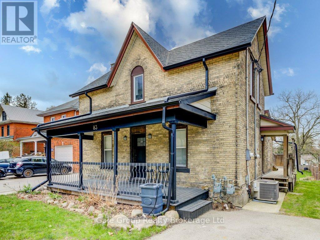 












83 OXFORD STREET

,
Woodstock (Woodstock - North),




Ontario
N4S6A4

