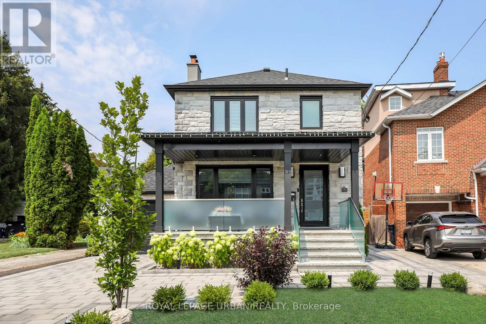 












182 PARKVIEW HILL CRESCENT

,
Toronto,




Ontario
M4B1R8

