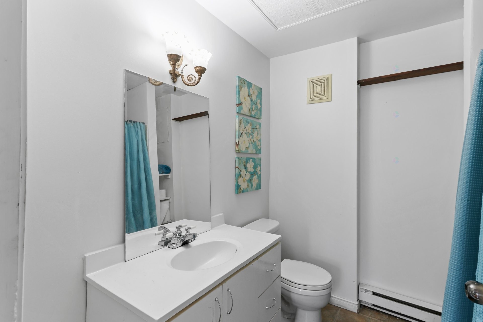 









2085


Route 203

,
Très-Saint-Sacrement,




QC
J0S1G0

