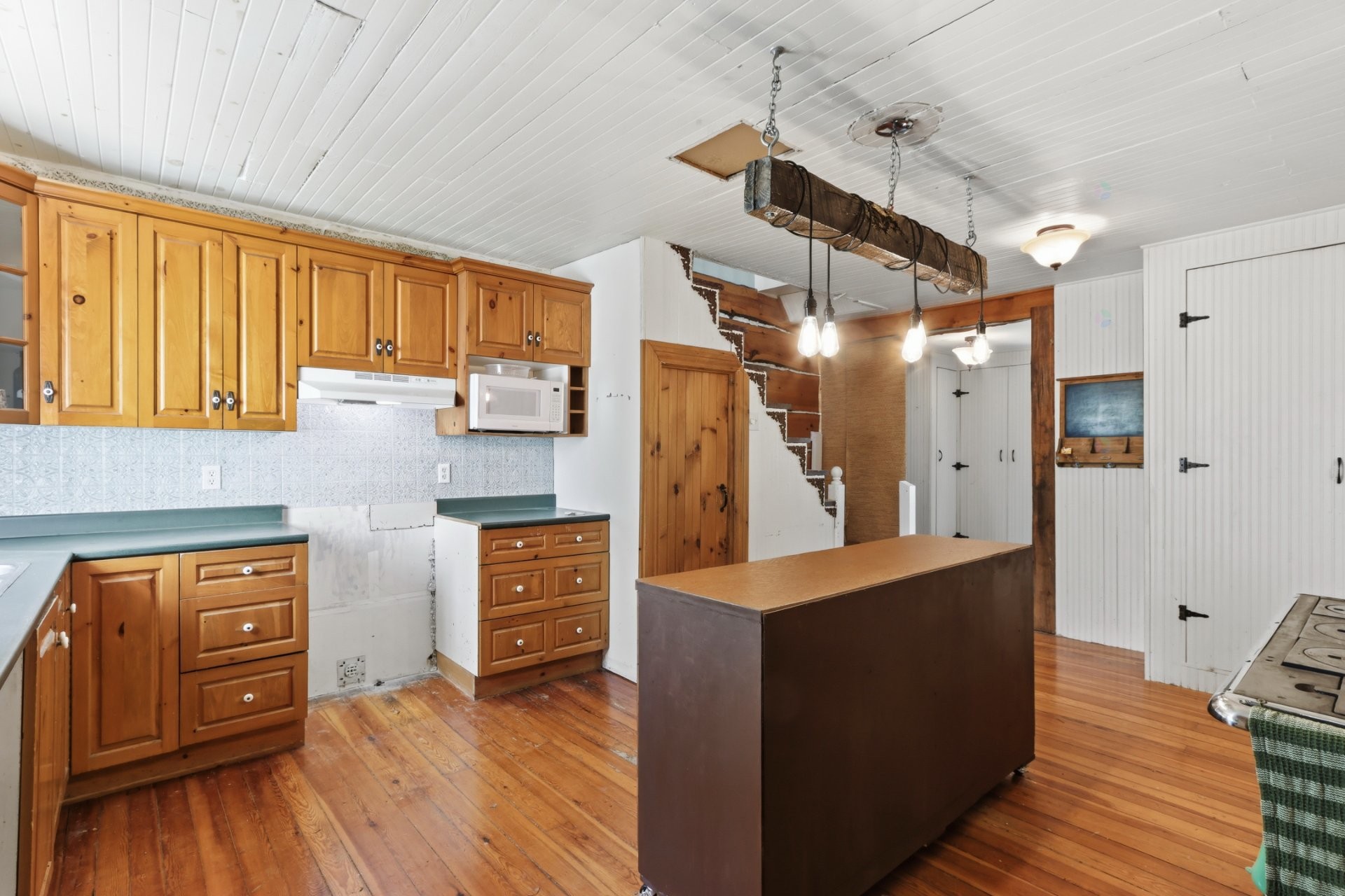 









2085


Route 203

,
Très-Saint-Sacrement,




QC
J0S1G0

