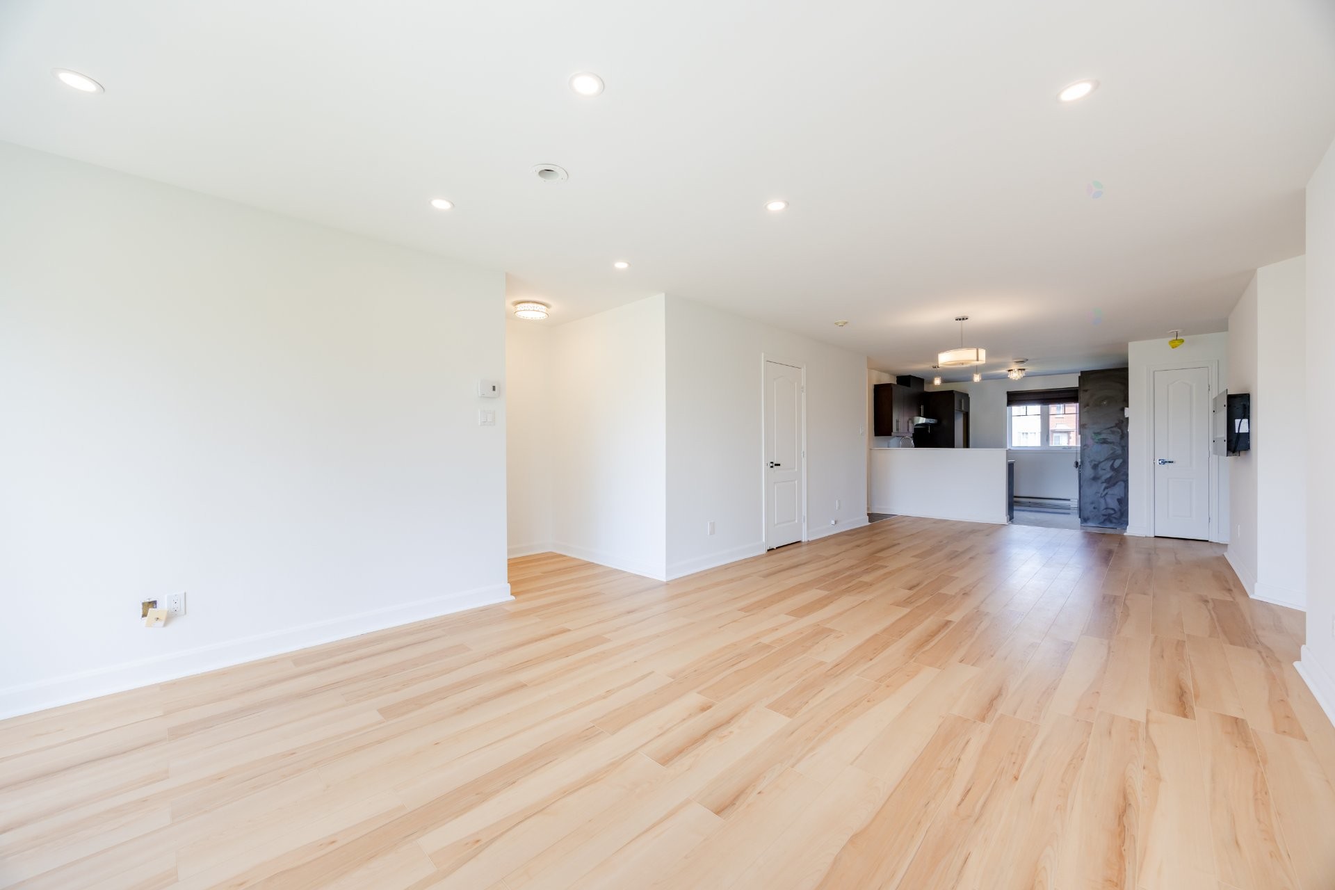 









5625


Rue Condor

, 2,
Brossard,




QC
J4Z0A4

