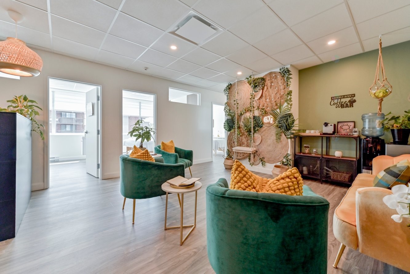 









465


Av. Victoria

,
Saint-Lambert,




QC
J4P2J2

