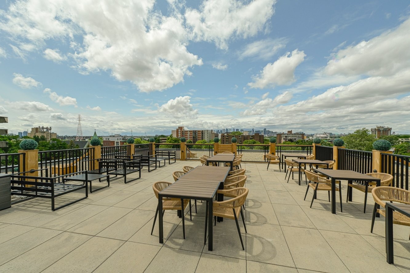 









465


Av. Victoria

,
Saint-Lambert,




QC
J4P2J2

