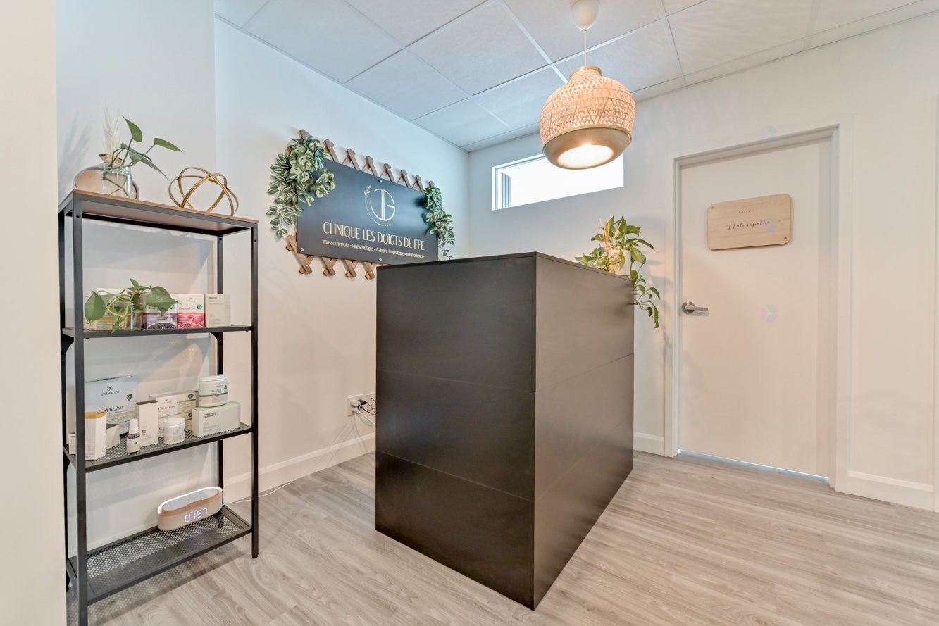 









465


Av. Victoria

,
Saint-Lambert,




QC
J4P2J2

