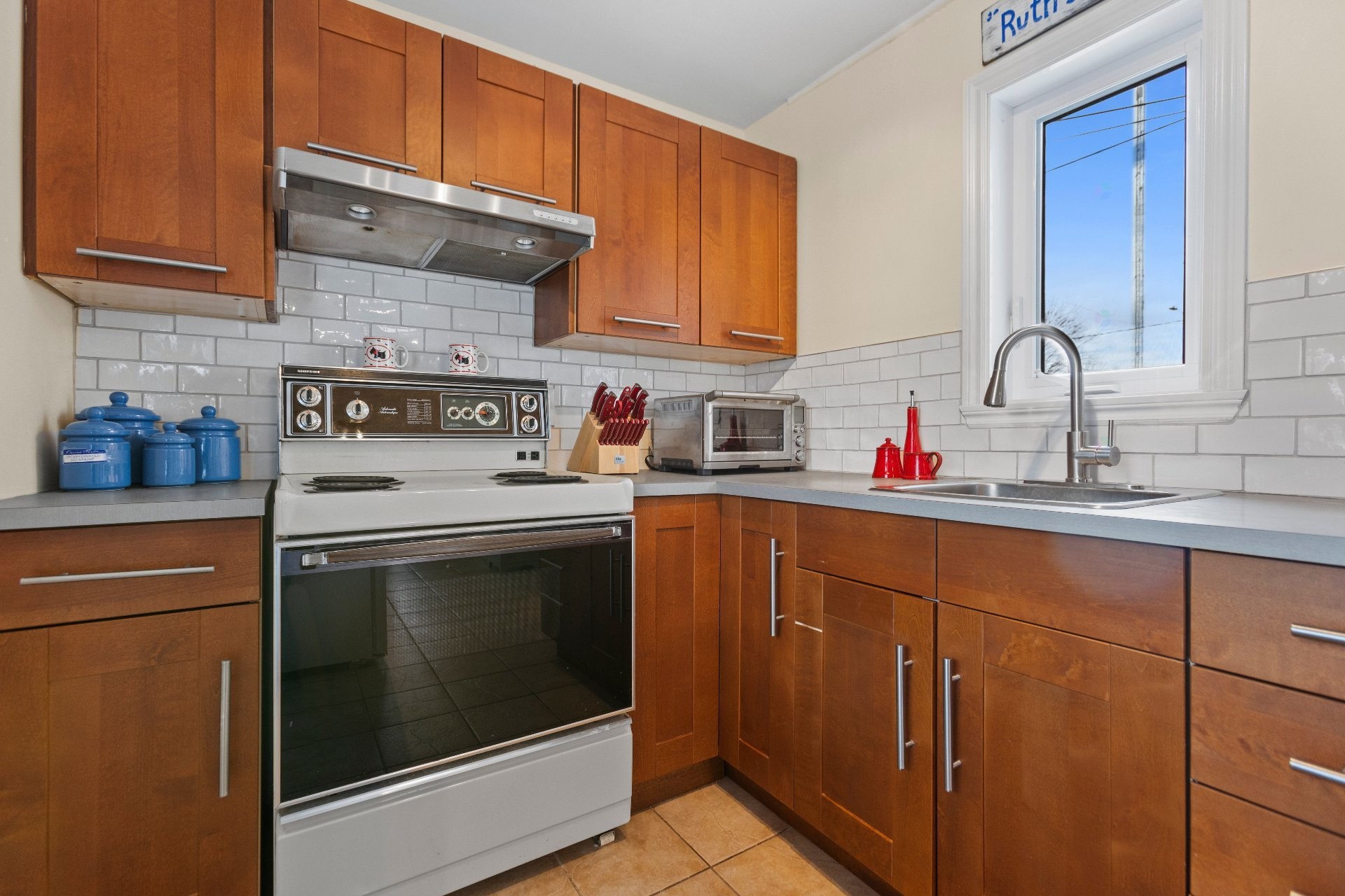 









1817


Rue Lakebreeze

,
Deux-Montagnes,




QC
J7R1A7

