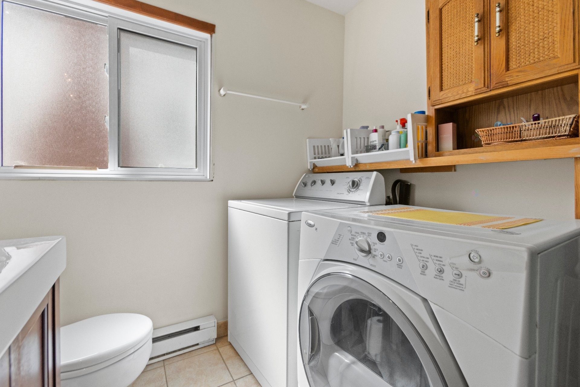 









1817


Rue Lakebreeze

,
Deux-Montagnes,




QC
J7R1A7

