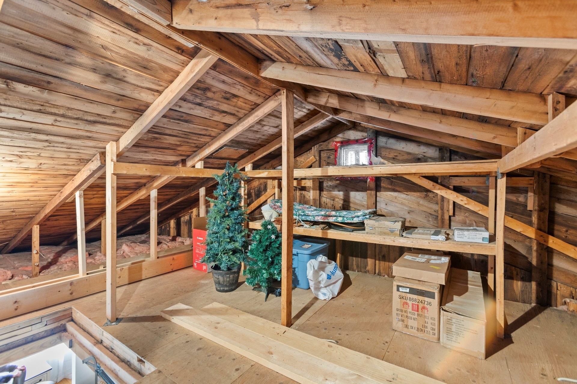 









1817


Rue Lakebreeze

,
Deux-Montagnes,




QC
J7R1A7

