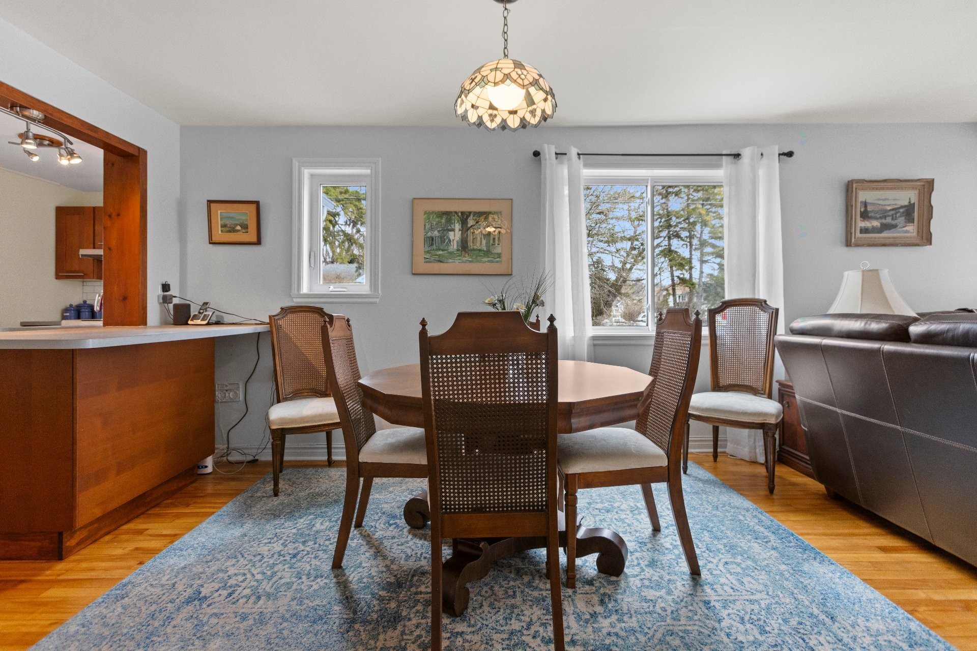 









1817


Rue Lakebreeze

,
Deux-Montagnes,




QC
J7R1A7


