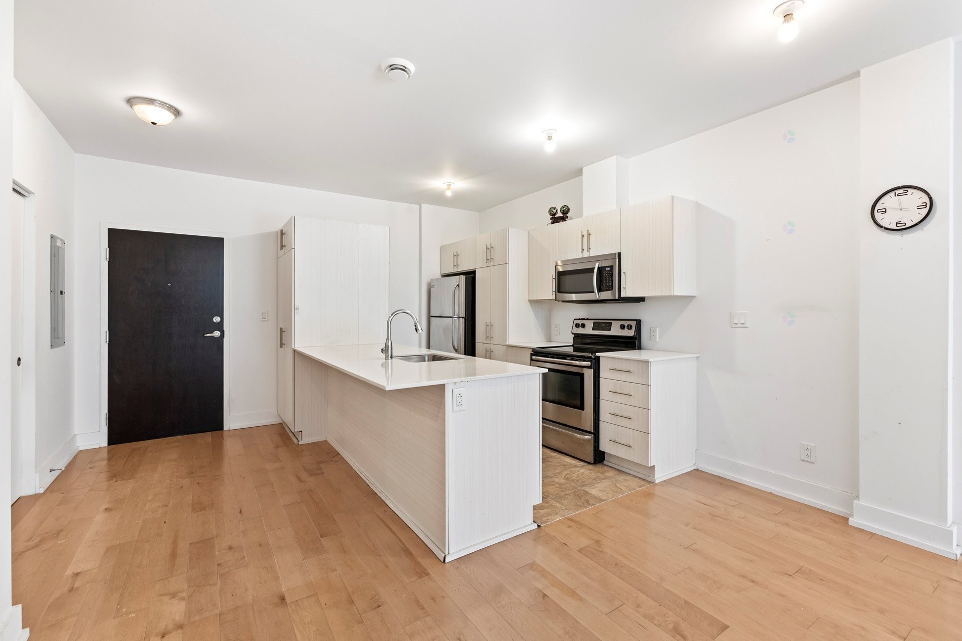 









440


19e Avenue

, 109,
Montréal (Lachine),




QC
H8S3S2

